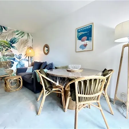 Apartment Victoria Palace - 2 Pieces - Piscine - Parking *